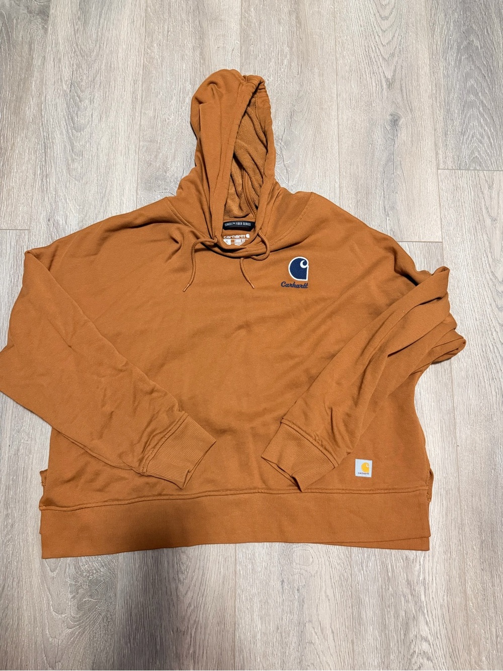 Carhartt women’s Pullover Hoodie in Caramel Brown